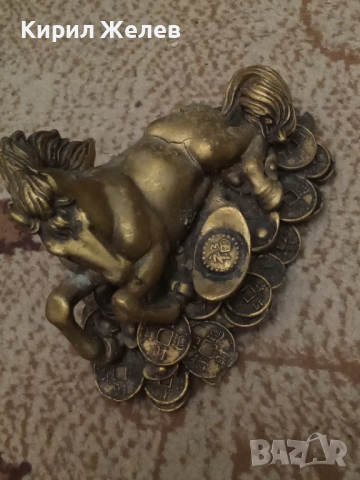 Статуетка кон 51702