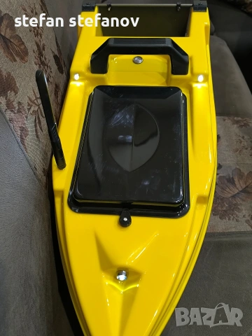 лодка за захранка с гпс и дълбокомер, снимка 4 - Стръв и захранки - 53029030