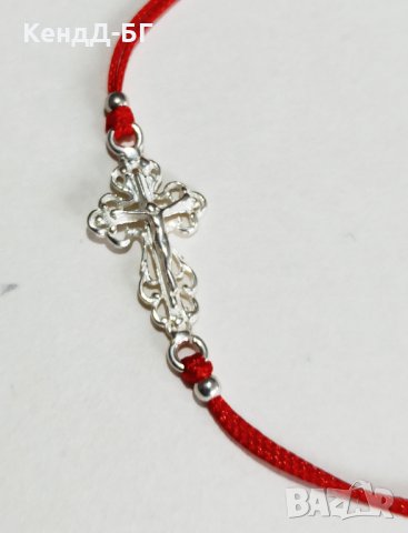 Гривничка от червен конец и сребърни елементи за късмет и против уроки, снимка 3 - Гривни - 28323306