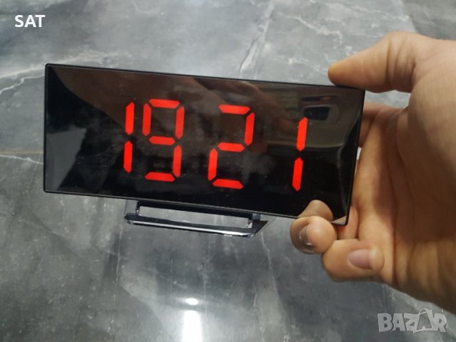 Часовник, снимка 4 - Друга електроника - 39477649