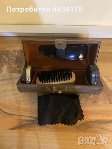 Спешно! Елегантен комплект за почистване на кожени обувки – Кожен калъф – Почти нов, снимка 2 - Други - 53340462