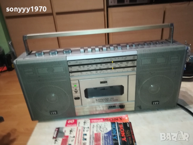 ITT WEEKEND 220 STEREO-ВНОС SWISS 0609252018, снимка 3 - Радиокасетофони, транзистори - 51628256