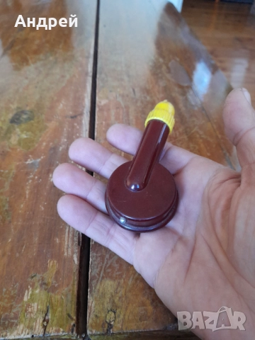 Стар манометър за гуми Becas, снимка 4 - Други ценни предмети - 52311321