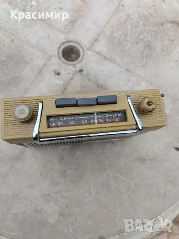 Ретро транзистор "Akkord" УКВ , снимка 3 - Антикварни и старинни предмети - 50201968