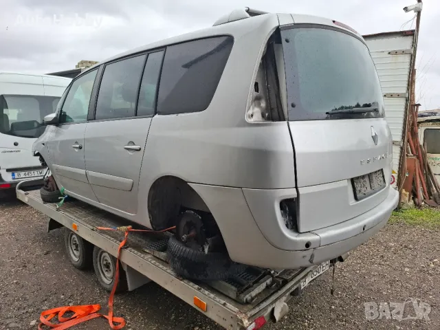 Рено Еспейс Renault Espace IV 3.0dCI Автоматик само на Части, снимка 3 - Автомобили и джипове - 49159425