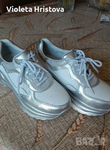 Дамски маратонки