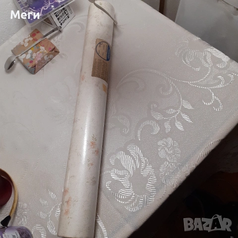 Тапети снежно бели, с фини нежни цветчета, снимка 3 - Облицовки - 53211877