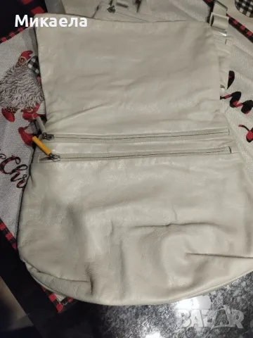 Естествена кожа чанта Mandarina Duck, снимка 2 - Чанти - 48490618