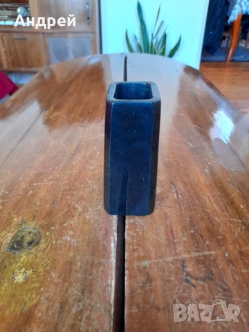 Стара ваза Завод за контактни елементи Зверино,Респром, снимка 3 - Други ценни предмети - 34685427