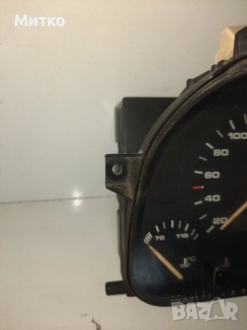 Километраж-табло с уреди за Фолксвген Голф 3ка Volkswagen Golf 3, снимка 5 - Части - 52887218