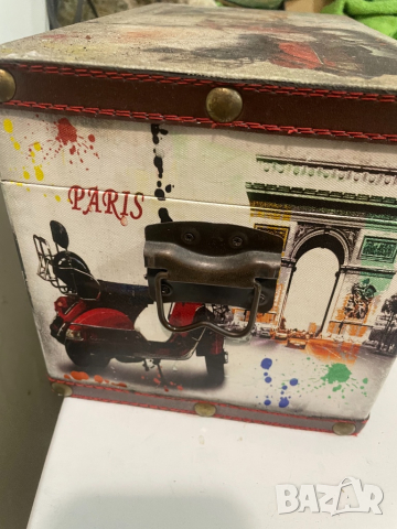 Голяма кутия за колекция , снимка 3 - Антикварни и старинни предмети - 36515485