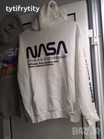 H&M-NASA 10/12г., снимка 2 - Детски анцузи и суичери - 43124608