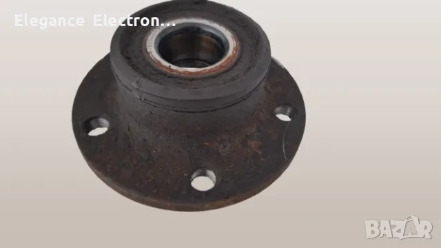 Заден десен Лагер главина за Vw, Golf, Seat Skoda 2004-до2010г, снимка 2 - Части - 49771666