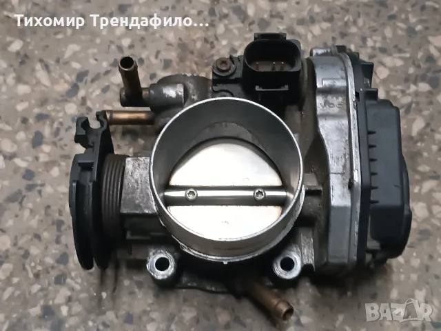 Дроселова клапа Volkswagen Golf 4 2000 1.6 101hp 06A133064J , 06A 133 064 J , AKL мотор