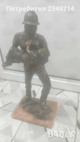 статуя на храбростта 60 см дълга 10кг