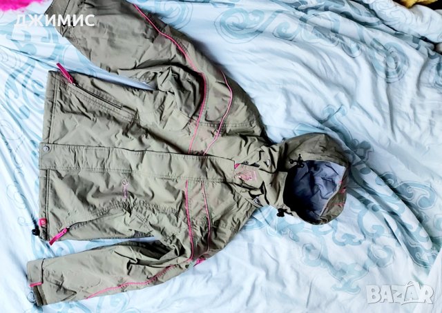 Дамско ски яке Protest, отлично състояние, номер С, снимка 3 - Зимни спортове - 35369919