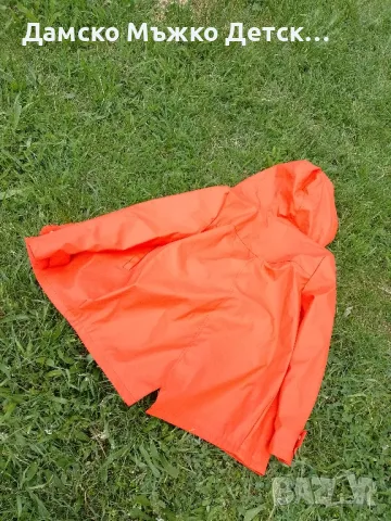 Дъждобран, снимка 2 - Якета - 50246549