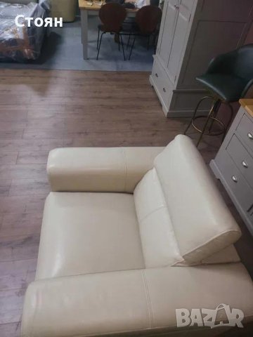 Светло кремав кожен фотьойл Moreno, снимка 4 - Дивани и мека мебел - 43285670