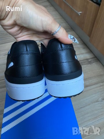 Оригинални нови кецове ADIDAS FORUM LOW CL! 45 н, снимка 4 - Маратонки - 43990746