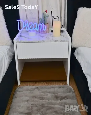 Светеща табела за бюро, Мечта, син LED неон, "Dream" и USB 32x17cm, снимка 6 - Лед осветление - 46155985