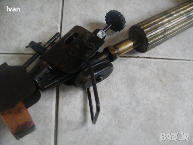 Бензинов Поялник-Български-ХРОМ-гр.Силистра-0,37 л-ОТЛИЧЕН, снимка 12 - Поялници и запояване - 39829781