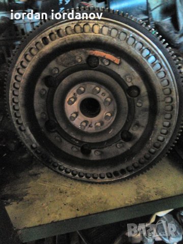 Демпферен маховик за Ford Focus I 1.8 TDCi, 115 к, снимка 2 - Части - 27579913