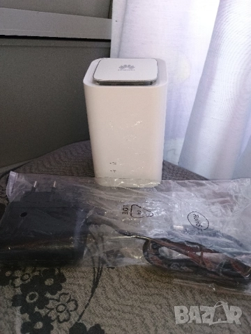 Рутер Huawei LTE Cube E5180, снимка 2 - Рутери - 52505539