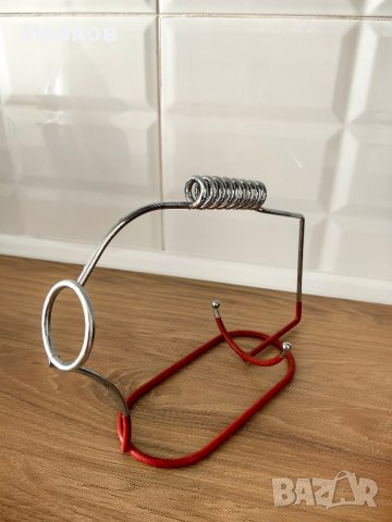 Нова стойка за бутилка 