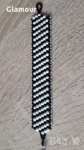 Гривна с мъниста , снимка 5 - Гривни - 32304052