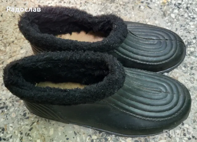 Продавам дамски обувки с подплата зимни боти