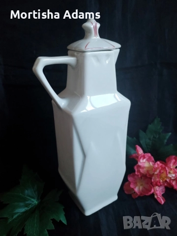 Порцеланова каничка за оцет, снимка 2 - Сервизи - 51766764