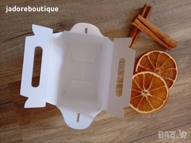 Персонализирана кутия с дръжка 9х10х5.5 см, снимка 2 - Други - 52115086