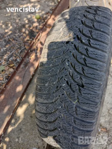 Продавам четири броя джанти със зимни гуми , снимка 5 - Гуми и джанти - 47329733