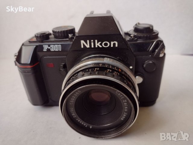 Аналогов фотоапарат Nikon F301 с адаптиран обектив Tessar 50mm 2.8