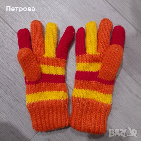 Зимни шапки и ръкавици, снимка 8 - Шапки - 39326601