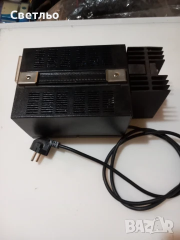 Лабораторно захранване Voltcraft 0-30V  1.2A, снимка 3 - Друга електроника - 50731137