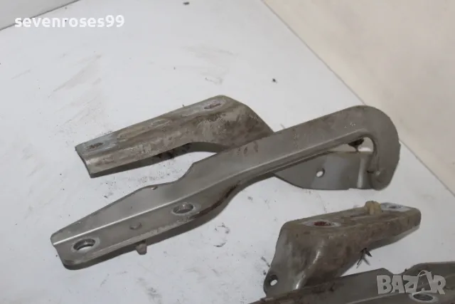 Панта преден капак лява дясна Пежо 307 св комби 2002 1.6i Peugeot 307SW, снимка 5 - Части - 48246285