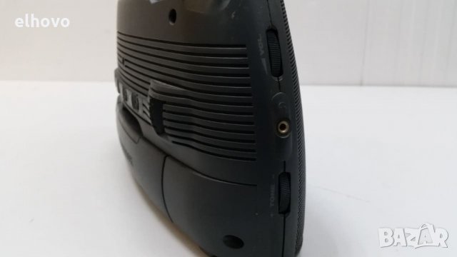 Радио Grundig concert boy 240, снимка 5 - Радиокасетофони, транзистори - 26866913