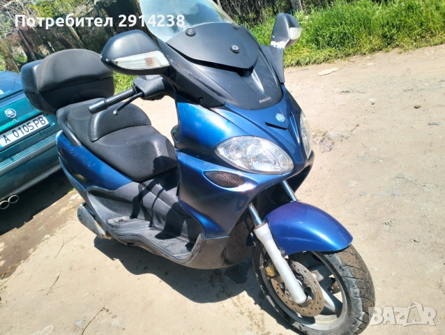 Продавам Пиаджо х-9 на  200 кубика на части ! , снимка 3 - Части - 52751499