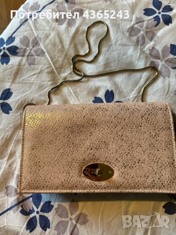 Дамска малка официална чанта в розов цвят с златен блясък Нова!, снимка 2 - Чанти - 52709572