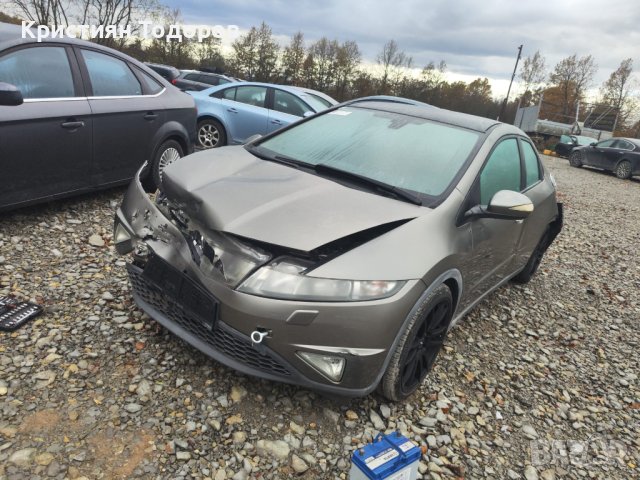 Honda civic 8th на части бензин автомат 1.8, снимка 3 - Части - 43738751