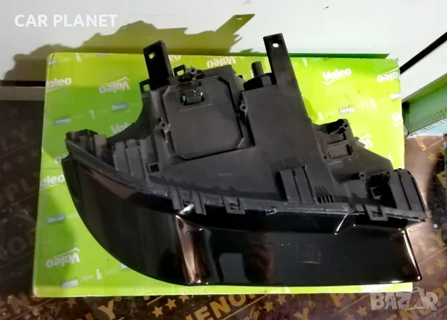 Фар Фарове за БМВ Х3 Е83 / BMW X3 E83 Bi-Xenon., снимка 8 - Части - 49116662