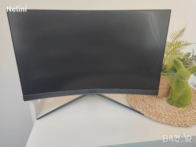Монитор MSI MAG ARTYMIS 242C, снимка 3 - Монитори - 51623687