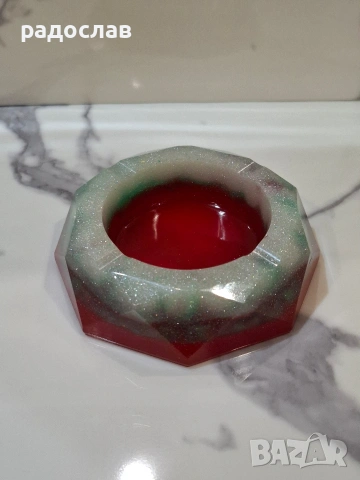 Пепелник от епоксидна смола