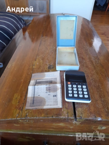 Стар калкулкатор Casio Personal M-1, снимка 3 - Други ценни предмети - 51433715