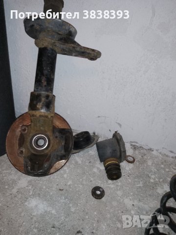 Предна дясна Главина с диск за Опел астра f 1.7tds 1996г, снимка 2 - Части - 43119813