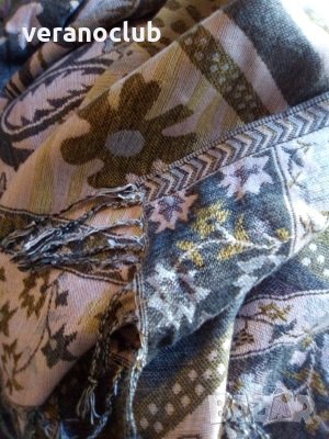 Дамски шал Пашмина, снимка 2 - Шалове - 26748085