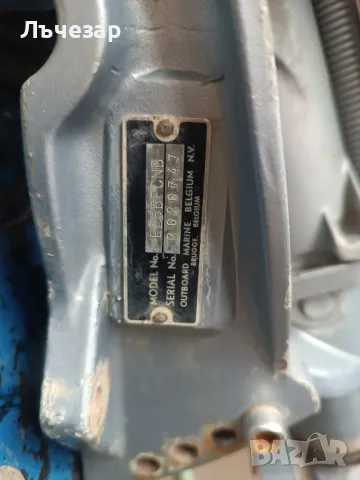 Извънбордов двигател Evinrude 25 HP за части , снимка 3 - Аксесоари и консумативи - 49266235