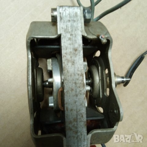 Ел двигател за гранфон SUPRAPHON от 1959г., снимка 6 - Грамофони - 43990062