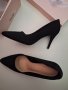 Токчета DeeZee, снимка 1 - Дамски обувки на ток - 37045647
